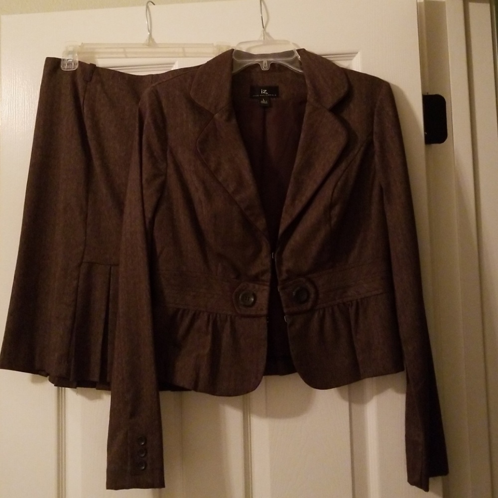 2 piece blazer and skirt